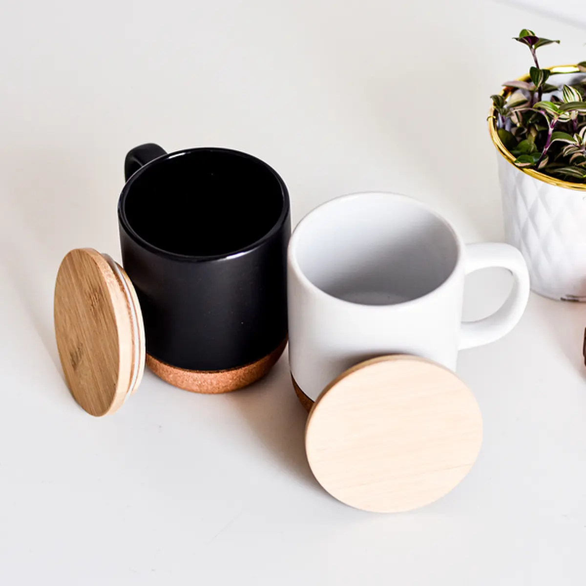 Kubek ceramiczny z bambusową przykrywką Giulia