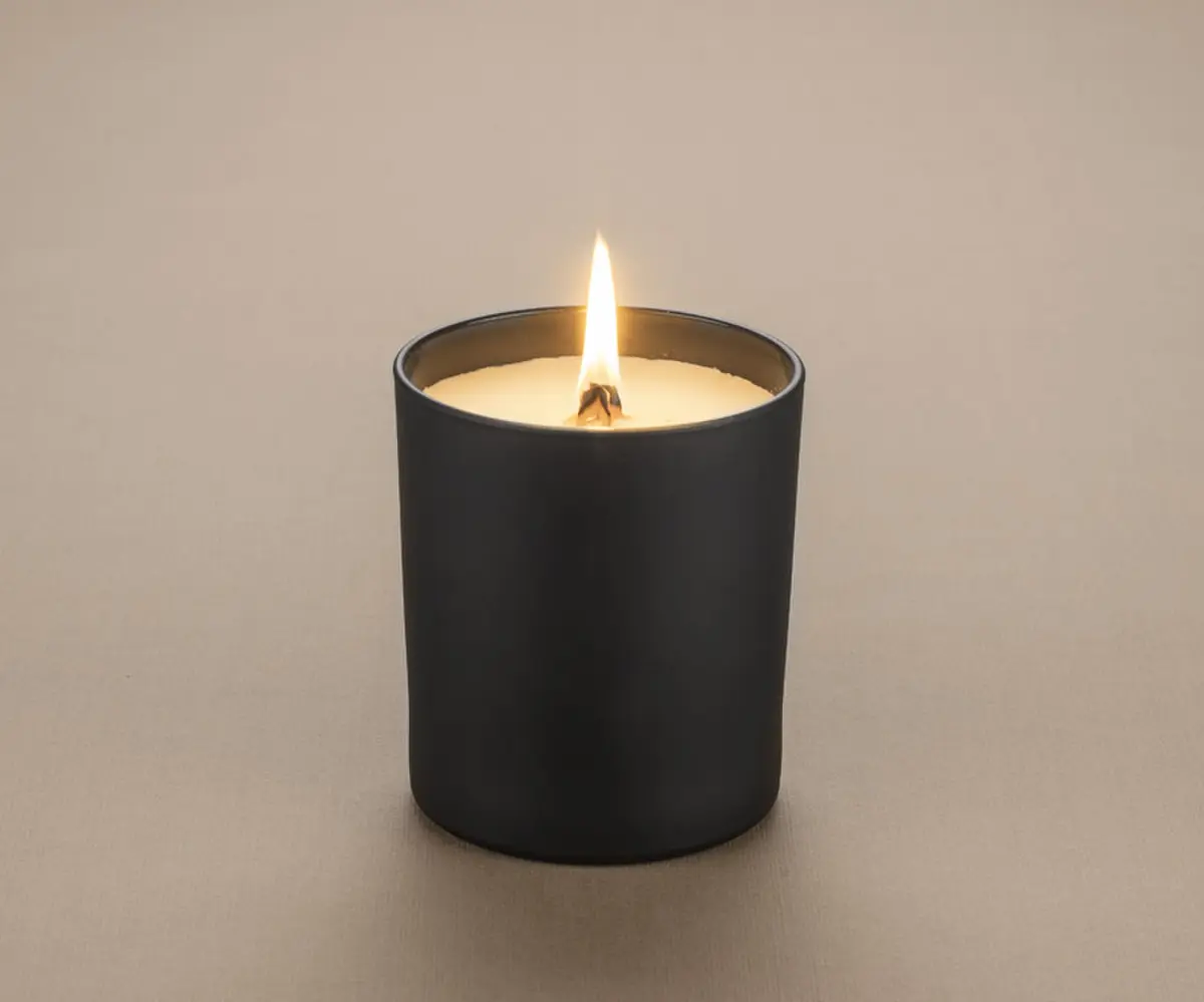Świeca sojowa 220g - Norwegian Woods (Christmas tree) - VERA YOUNG