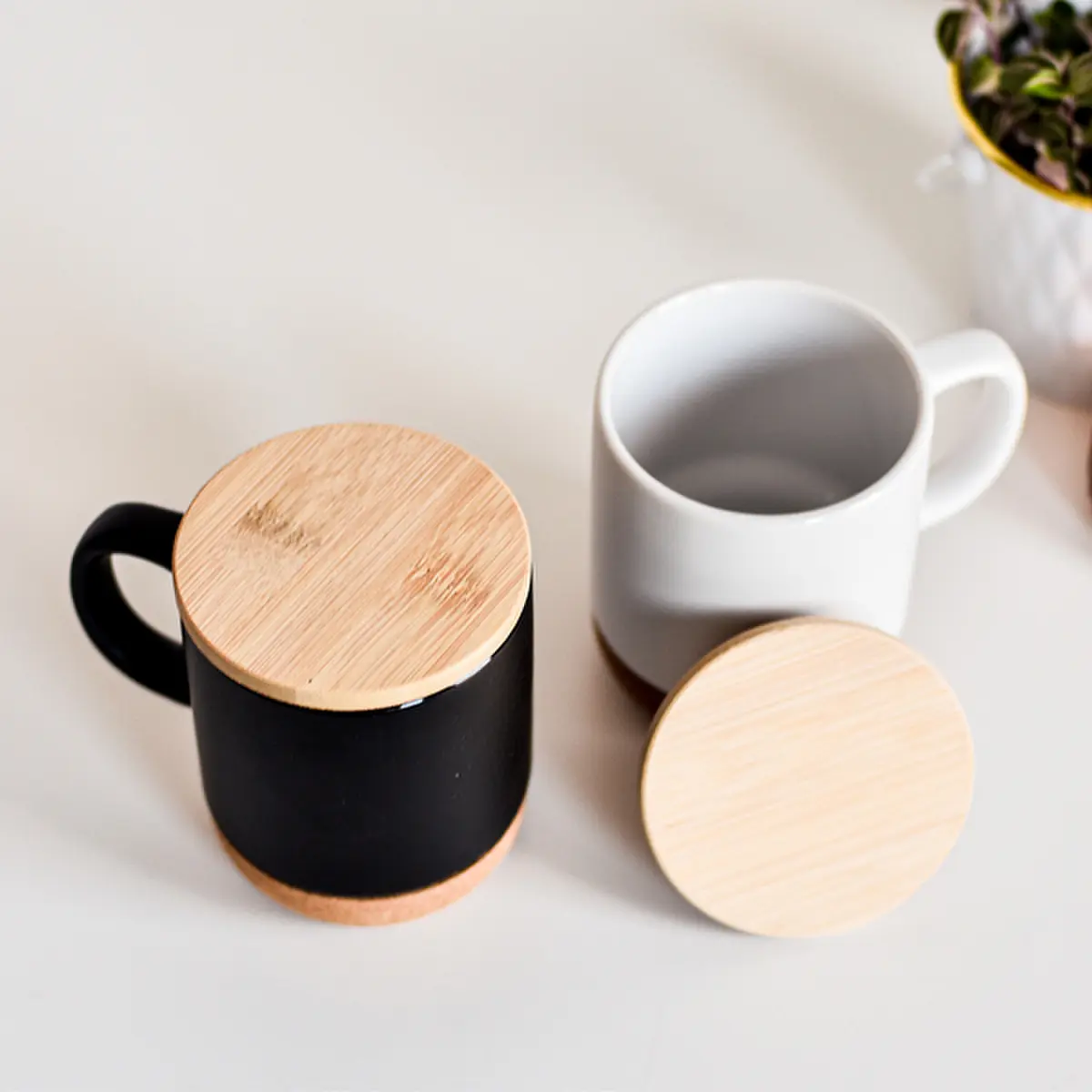 Kubek ceramiczny z bambusową przykrywką Giulia