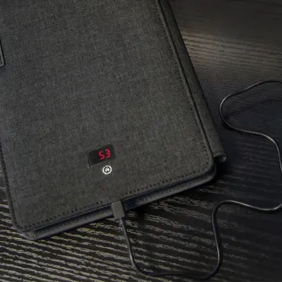 Folder A5 z notatnikiem w linie i power bankiem 4000 mAh FABIOLA