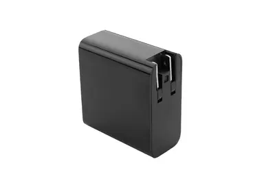 Adapter podróżny BANIAS Schwarzwolf