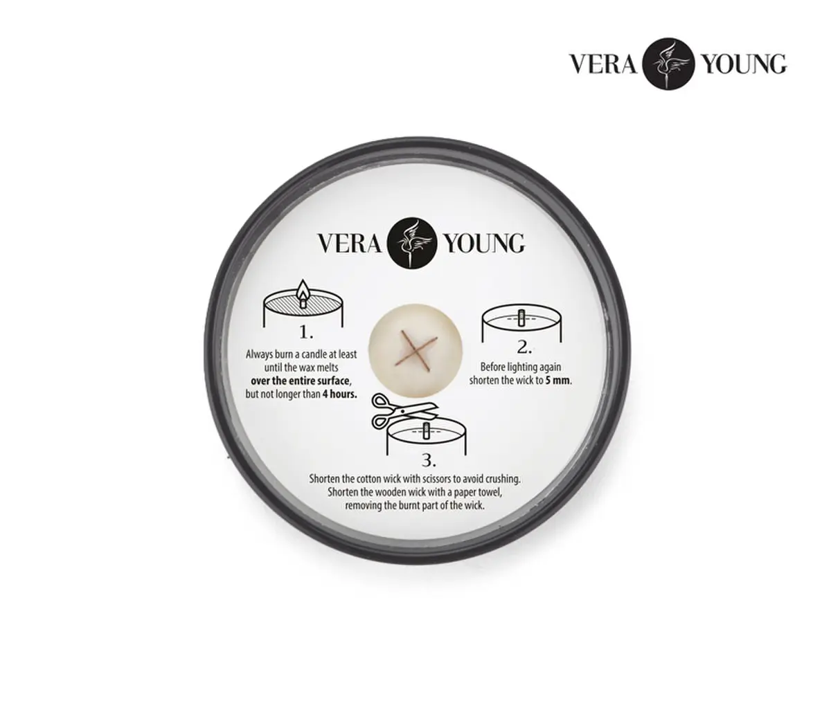 Świeca sojowa 220g - Norwegian Woods (Christmas tree) - VERA YOUNG